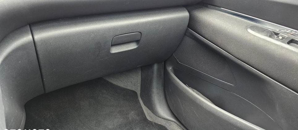 Peugeot 5008 cena 21900 przebieg: 199000, rok produkcji 2011 z Częstochowa małe 497